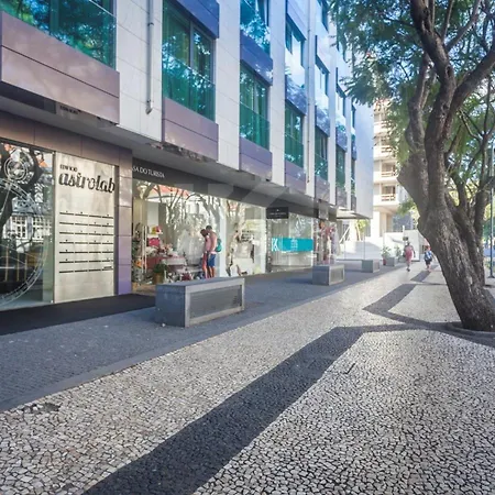 Apartament Astro Madeira *