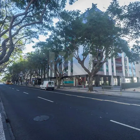 Astro Madeira Apartament *