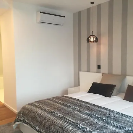 Apartament Astro Madeira *