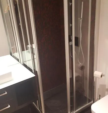 Apartament Astro Madeira